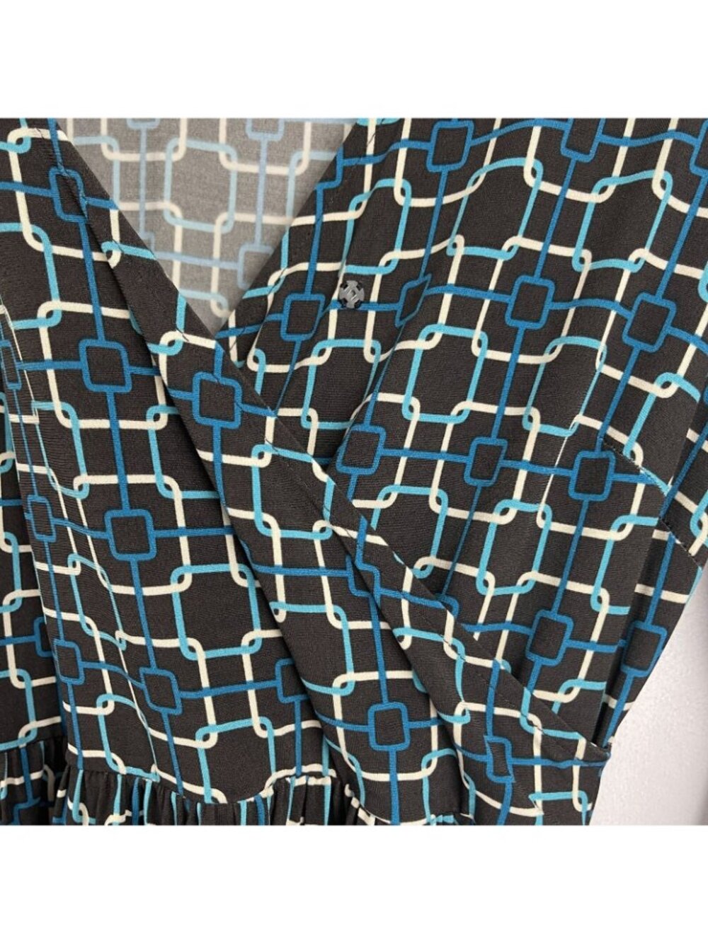 Talbots Women 3/4 Sleeve Pullover V Neck Print Dress Size 4 - Picture 6 of 11